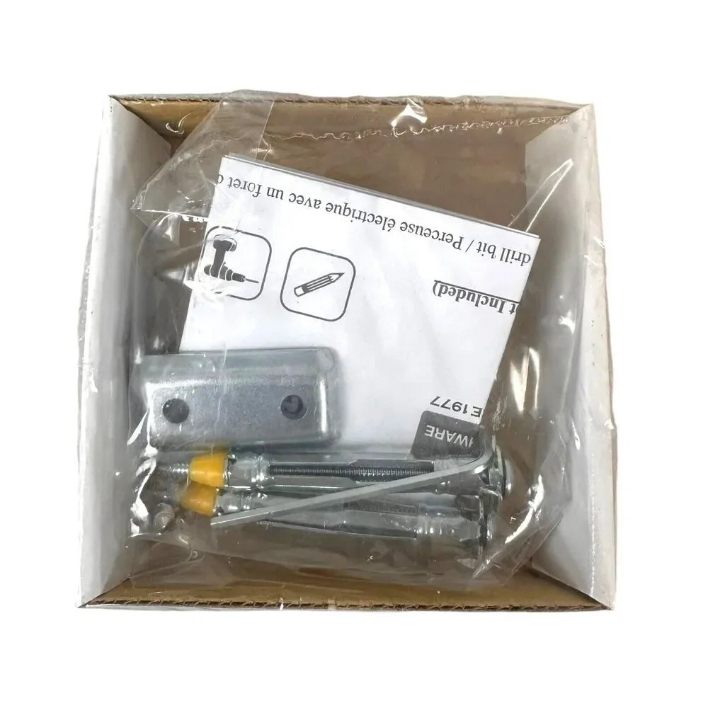 Gatco Basic Designs Form Robe Hook New In Box Model #5335 Silver Modern Simple